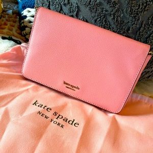 Kate spade crossbody with chain strap